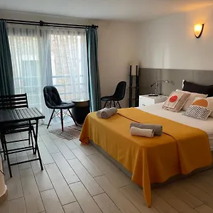 Bella Mila Suit Aparthotel